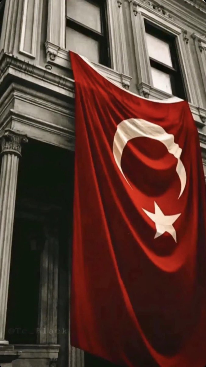 'Türkiye Türklerindir!' 'Herşey Türk'e göre, Türk tarafından, Türk için' 'Ne mutlu Türk'üm diyene!' 🇹🇷