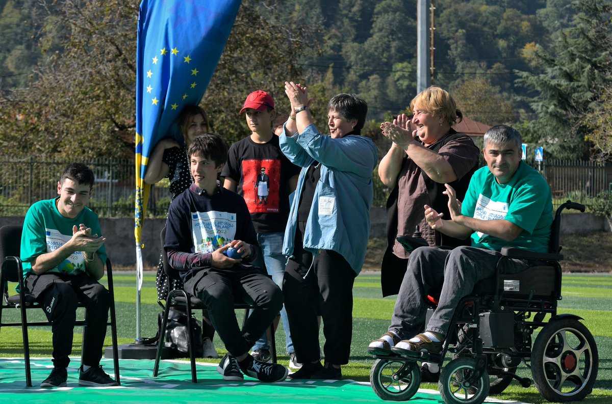 For over 30 years, @EUinGeorgia and UNDP have supported 🇬🇪's development across key areas. Together with national partners, we help drive economic progress, bolster climate resilience, and enhance democratic institutions. 🇪🇺 #EuropeDayGeorgia2024 eu4georgia.eu/europe-day-2024