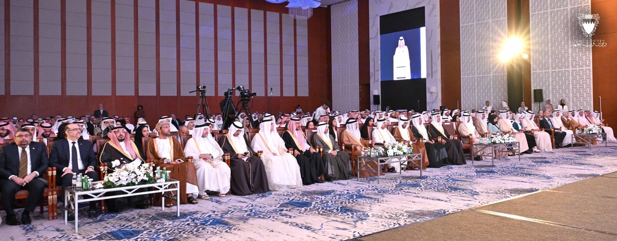 On behalf of His Royal Highness the Crown Prince and Prime Minister #Salman_bin_Hamad Al Khalifa, the Deputy Prime Minister, HE Shaikh Khalid bin Abdulla Al Khalifa, attends the 30th anniversary of the establishment of the Gulf Cooperation Council Commercial Arbitration Centre in…