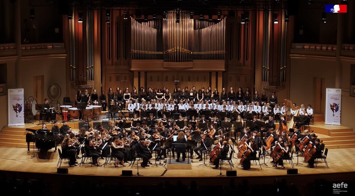lfl_tg's tweet image. Le Lycée Français de Lomé au 10e anniversaire de l'OLFM ! ✨ 

Lire l'article⤵️
lfl-togo.org/archives/12317…

Découvrir l’intégralité du concert⤵️
youtube.com/watch?v=wvML2s…

#LFLomé #OLFM #MusiqueScolaire