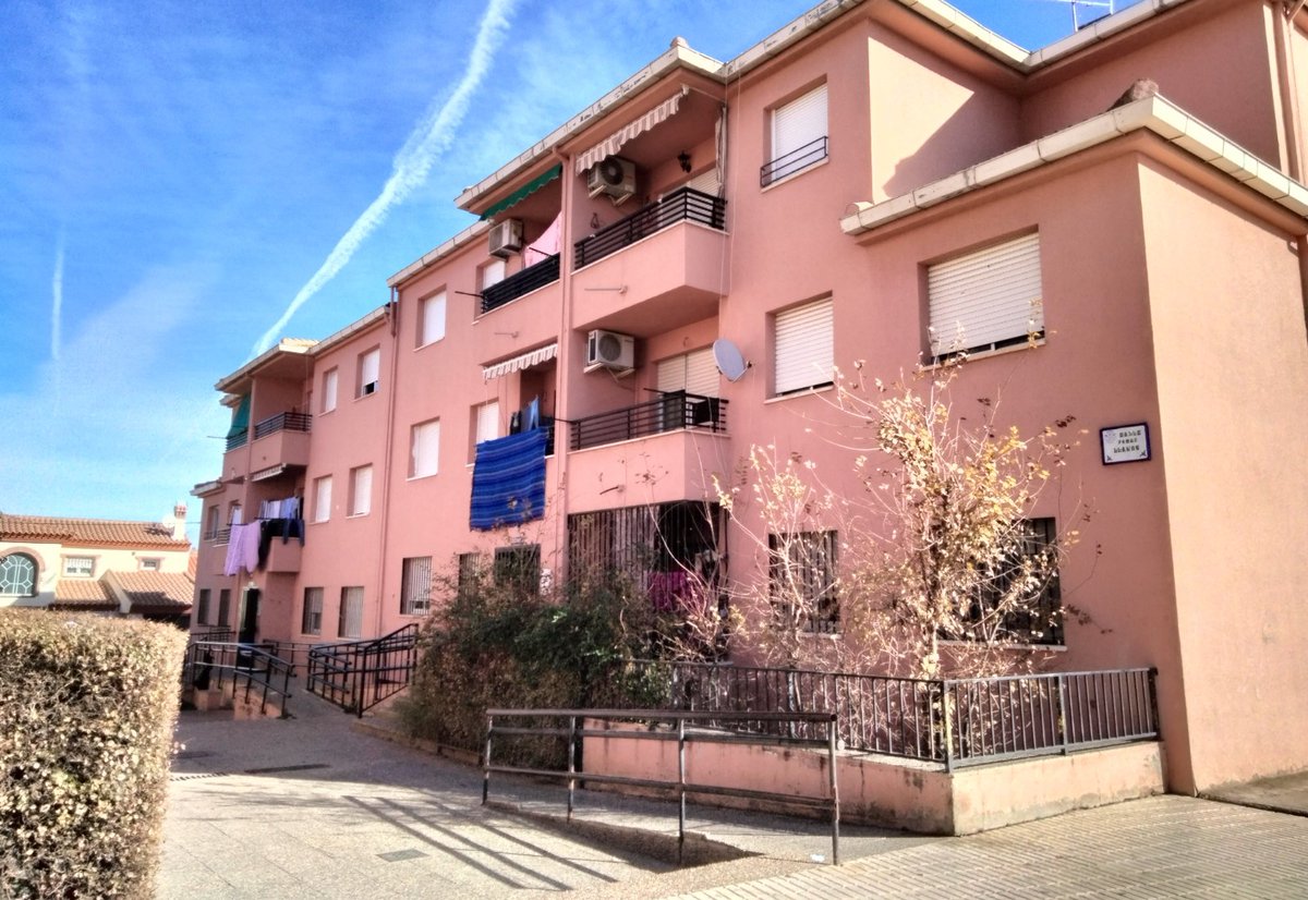 🏘️🛗 Licitada la instalación de un ascensor para facilitar la accesibilidad en 2⃣4⃣ viviendas públicas en #Guadix👇 🏗️ Estas obras incluyen además actuaciones en zonas comunes de estos bloques ➕ℹ️ lajunta.es/4rubj ✅ #Viviendapública #Granada @avrandalucia