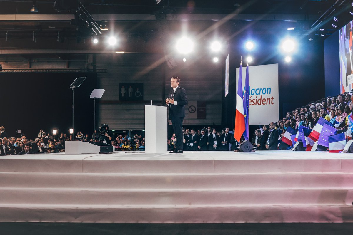 Depuis 7 ans, notre ambition est intacte : liberté, égalité, fraternité ! 🇫🇷🇪🇺 🏫 Dédoublement des classes CP/CE1 en REP et REP+, 💶 -2 millions de chômeurs, ✊ IVG dans la Constitution, 🇪🇺 Europe puissance, 📈 Augmentation des budgets santé, armées, justice, police.