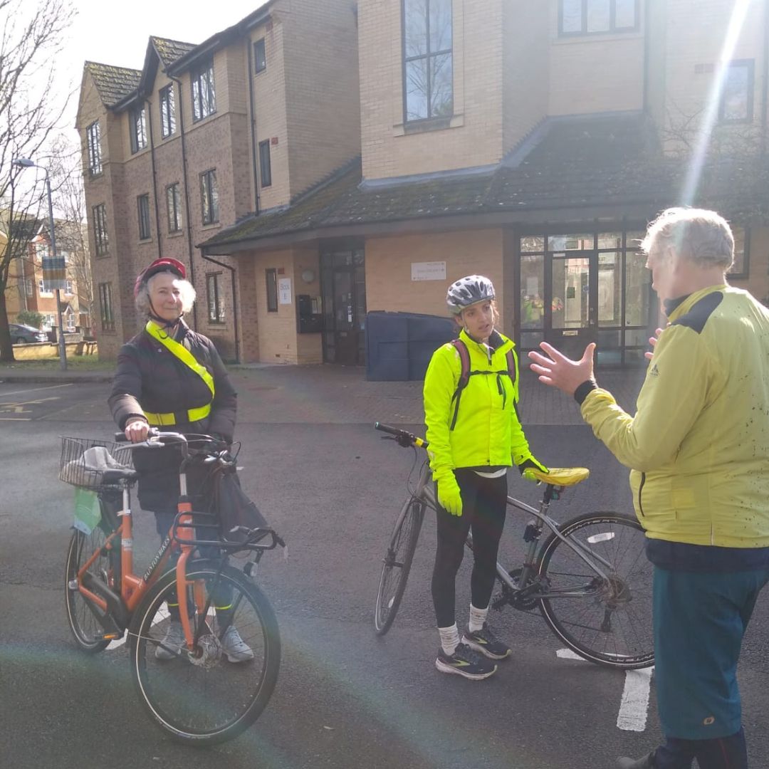 A big thank you to @LowCON and @CAST_Centre for partnering with us to make the Oxford Car Free challenge possible. We’d also like to thank @baintonbikes, CoWheels, @PedalandPost, @voitechnology, Oxfordshire County Council’s road safety team and the many Oxford residents.