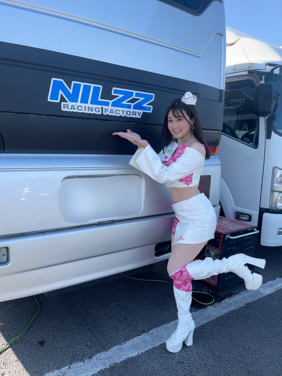 皆様、今日もお疲れさまです🥰🫶💕 #NILZZRacing #脱毛ケーズフロンティアGOandFUN猫猫GTR #supergt #レースアンバサダー #フロンティアキューティーズ