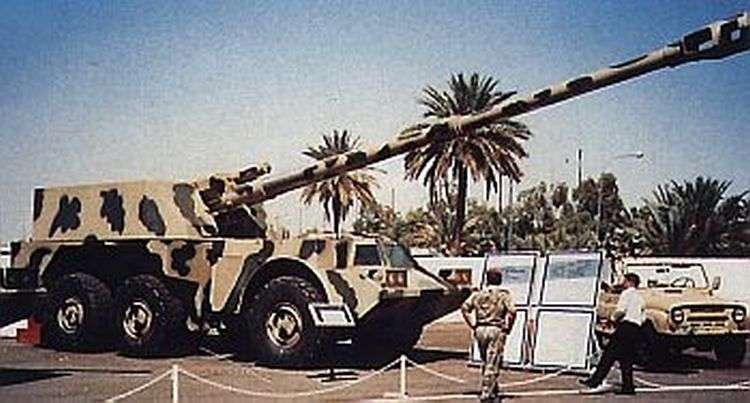 Iraqi Al Fao 210mm wheeled SPG from 1988-1989, designed by Gerald Bull. Allegedly capable of firing 4 rounds per minut and all that on a wheeled chassis. Didn't go anywhere due to the Gulf War #ArmoredWarfare #TankswithAW