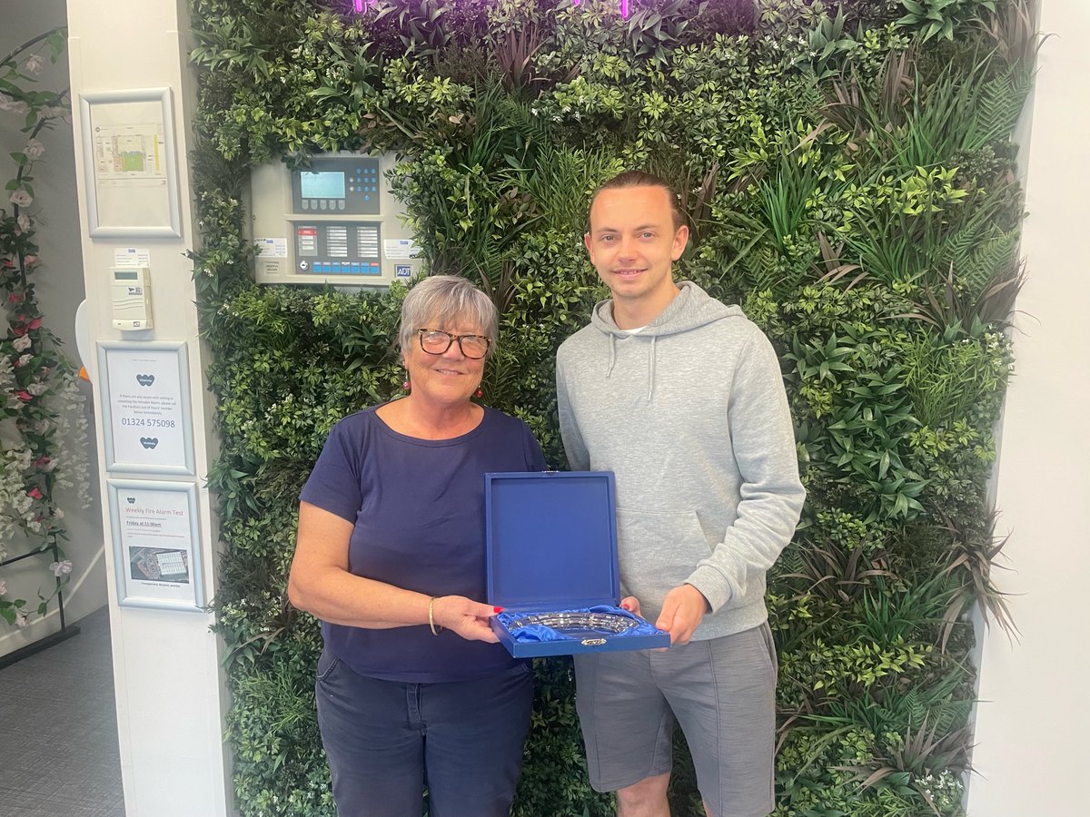 👏 Congratulations to Aidan Nesbitt, who tops of an incredible season by winning our April @WebhelpCareers Player of the Month award, in association with JF Colley Goldsmiths! 👉 falkirkfc.co.uk/2024/05/07/aid…