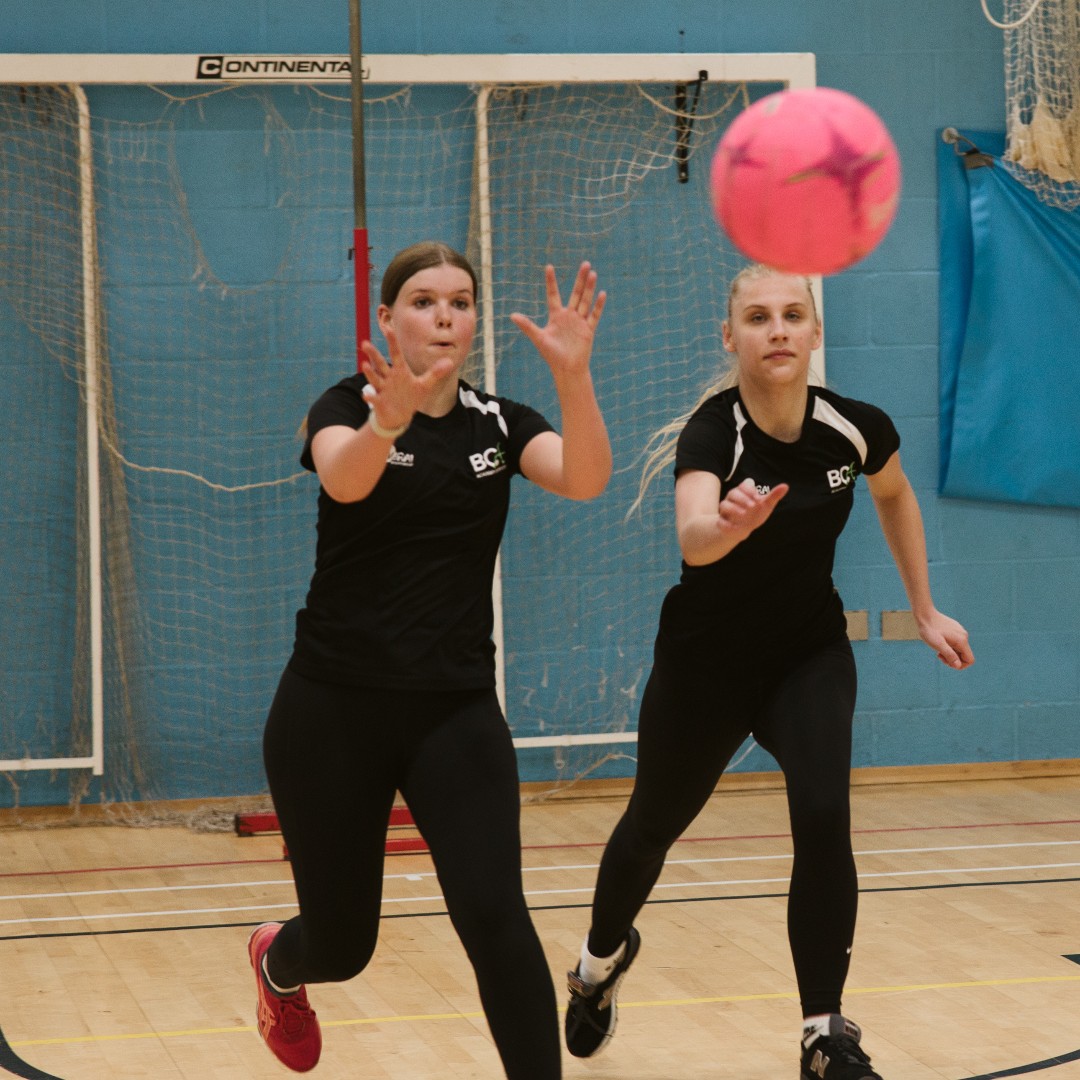 As part of our netball programme, you will be trained regularly by skilled and experienced coaches and regularly participate in league and cup competitions with the added possibility of being chosen for regional and national teams. To learn more, visit: bit.ly/3yC5GHc