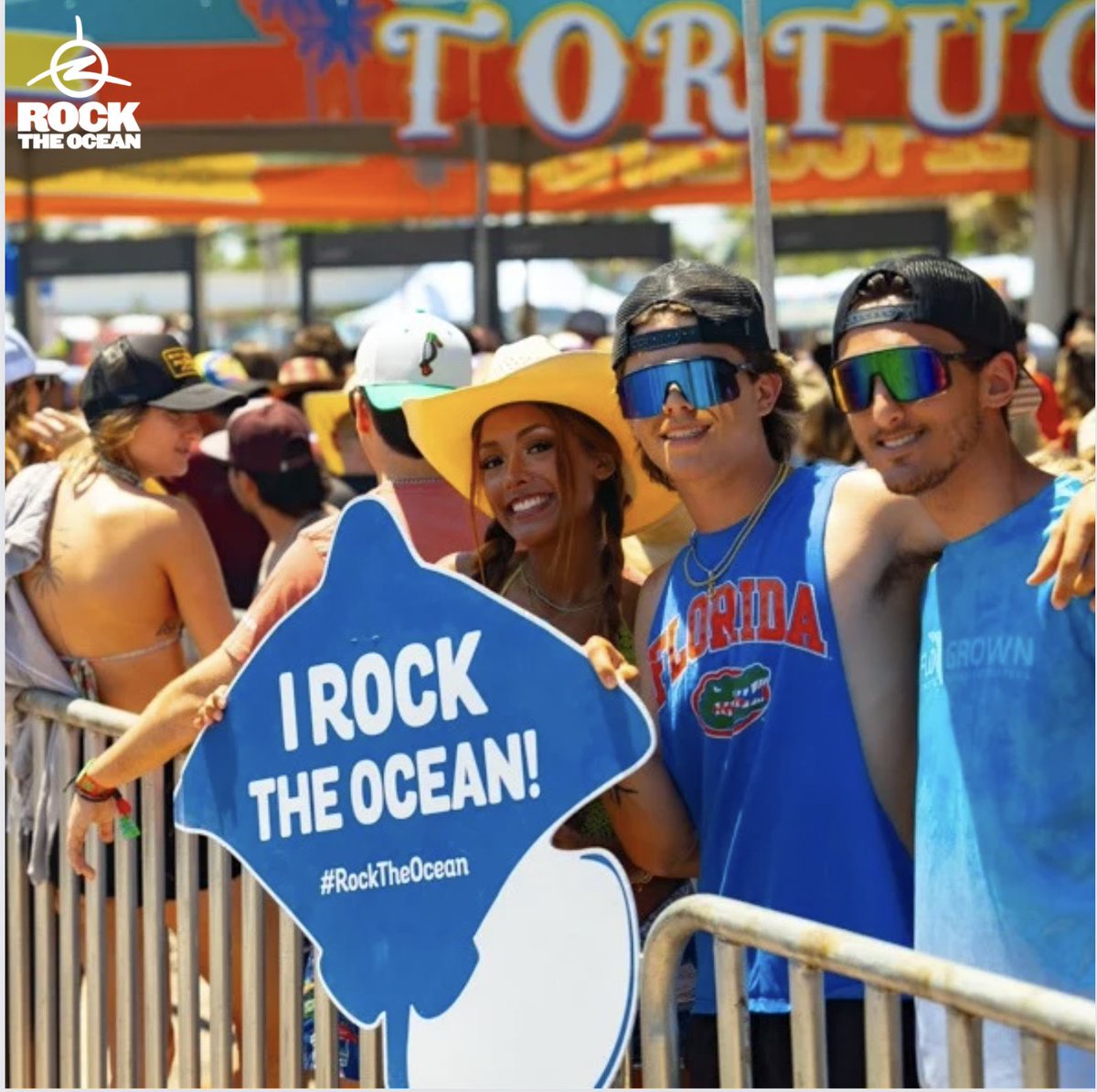 How do you #RockTheOcean in your daily life? 

Whether you're skipping single-use plastics or composting & recycling at home, you're making a difference. Let's #RockTheOcean everyday!  🌊🐠