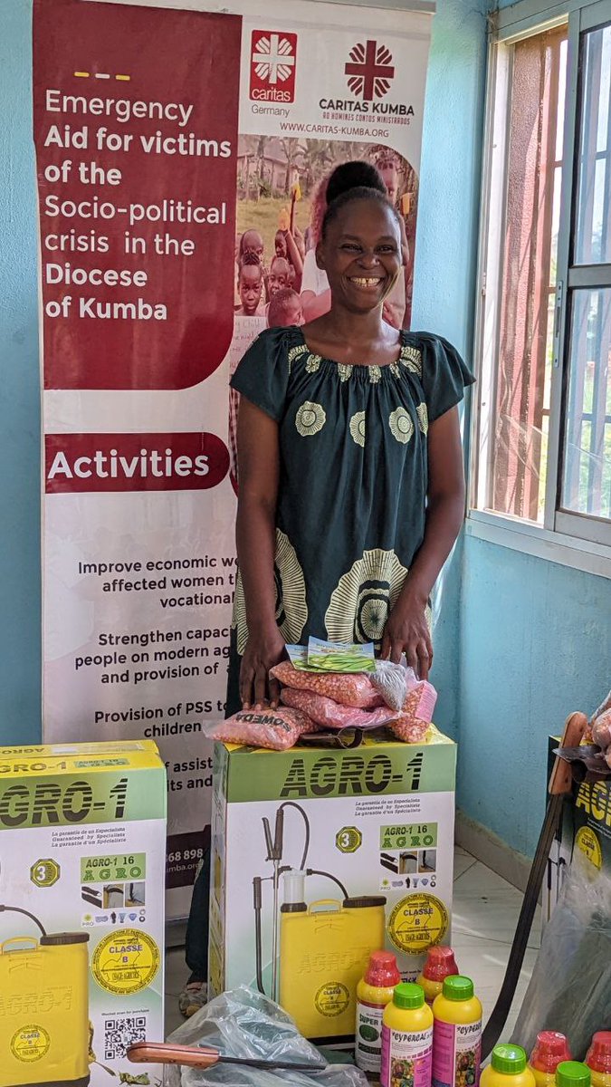🌱👩‍🌾 Building Community Resilience Collaboration with #CaritasGermany, we have successfully distributed agricultural inputs to 15 determined women from Diongo, Banga Bakundu, Mile 1, and Fiango. 🤝💚
This assistance is  about sowing seeds for change and community empowerment🌟🌾