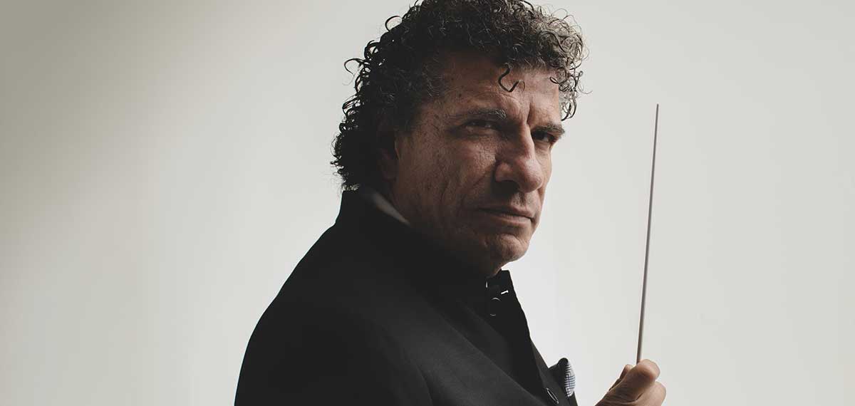 🎶 Bartok’s Concerto for Orchestra🎶 Join the BBC NOW on May 10th at 7:30pm at the Brangwyn Hall, Swansea. Conducted by the illustrious Grammy Award Winning Costa Rican conductor, Giancarlo Guerrero. Find out more today! enjoyswanseabay.com