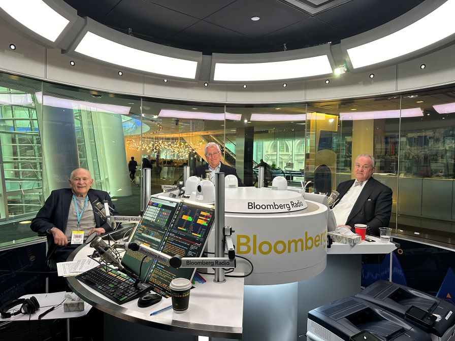 @LBS’s Richard Portes was recently interviewed on @Bloomberg’s Surveillance programme, discussing some of the past, present and future challenges of the world economy. ow.ly/nRER50Ry9Am