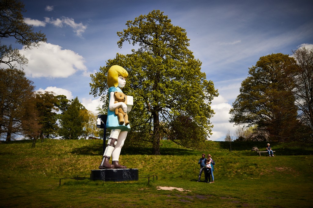 Make the most of warmer days and experience the best sculpture and nature at YSP, looking out for 90+ sculptures outdoors and exciting exhibitions in our galleries. 🔗 ysp.org.uk/visit-us Damien Hirst, Charity, 2002–3. Courtesy Science Ltd @hirst_official 📷️@photosbydavid