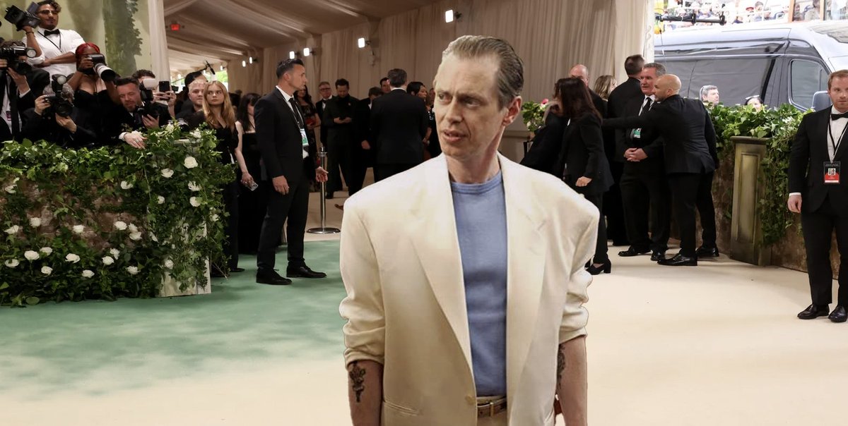 Tony Blundetto has arrived at the #MetGala2024 wearing a tan windowpane sports jacket designed by M. Boyar-Yuphat.