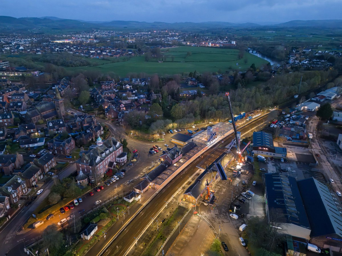 📷 🙌 This aerial shot of Dumfries station. Footbridge and lifts installation work, completed using a 500-tonne crane and a 110-tonne crane to lift the superstructure into place. #Dumfries #Aerial