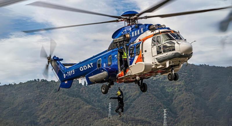 .@SafranHCEngines , during Chinese President Xi Jinping’s visit to France, inked support-by-the-hour contracts with GDAT, a significant move witnessed by Safran CEO Olivier Andriès and GDAT Group Chairman Peter Jiang. #Safran #SafranHelicopterEngines mrobusinesstoday.com/safran-to-supp…