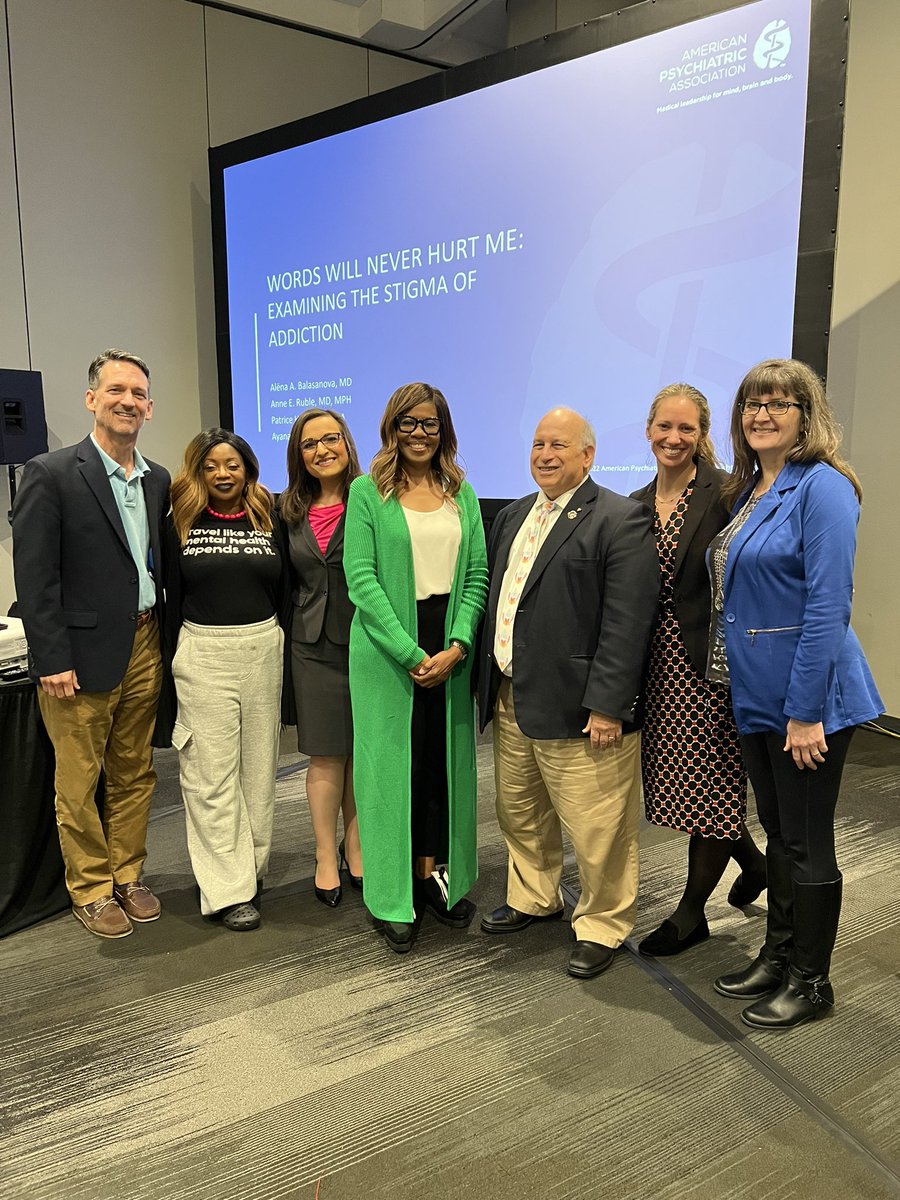 Amazing talk this morning on stigmatizing language in addiction by some of my favorite people — @DrPsychMD of @unmcpsychiatry , @AmerMedicalAssn past president @PatriceHarrisMD , @HopkinsPsych APD @AnneRubleMD & @nyulangone @DrAyanaJordan !