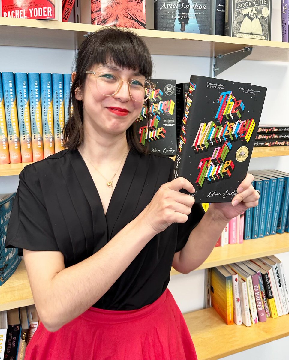 AvidReaderPress's tweet photo. We’re galaxy-brained with excitement to announce that THE MINISTRY OF TIME is @GMA Book Club’s pick for May! Here’s our very happy author @ka_bradley 🥰☺️😻 

See the thread for more!! https://t.co/QqscgZBLi8