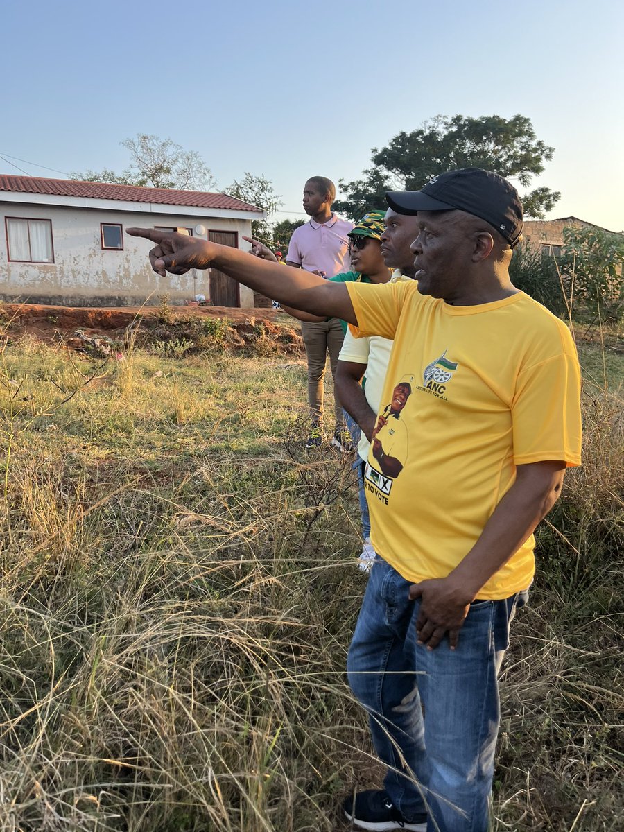 📍Mngeni, KZN The work of the @MYANC reaches to the furthest parts of this country, wherever our people are, there you will find us. #voteANC #VoteANC2024 #LetsDoMoreTogether