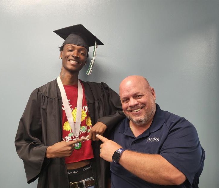 Congratulations to our latest graduate, Emanuel Herring for completing his credits and receiving his HS diploma!! Amazing! #graduate #diploma #Graduation2024 @VanAyresHCPS @HillsboroughSch @HCPSADULTED