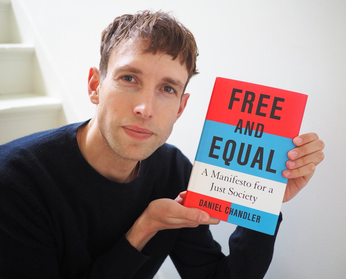 My book FREE AND EQUAL is out today in the US & Canada! It presents a unifying vision for progressive politics, drawing on the philosopher John Rawls Get the US edition here: buff.ly/425uWDA or the UK edition here: buff.ly/41oZZcb Thread about the book👇