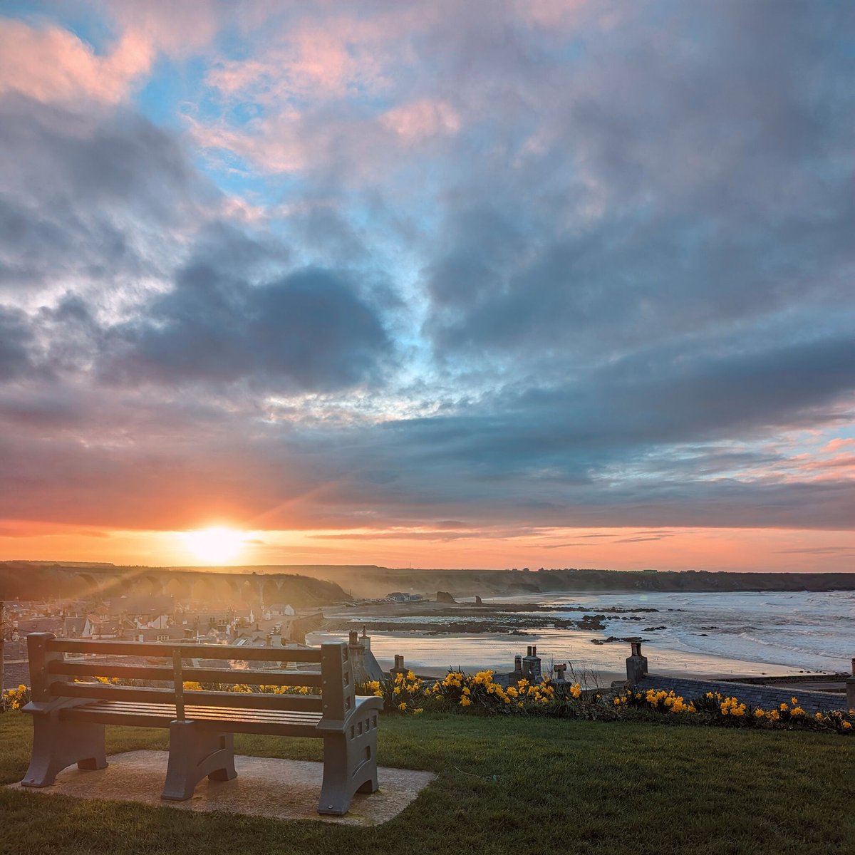 Our region is truly special, maybe it is time to book your next vacation and #EscapeYourEveryday ☀️ Get your walking boots on, camera out and explore the Moray Firth Coastal Path now. 😍 morayspeyside.com 📌 - Cullen, Moray Speyside 📷 - ricki_in_scotland (IG)