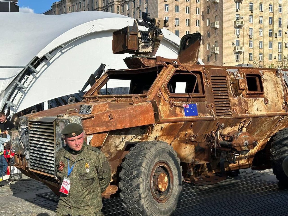 Why are Russians so obsessed with this burnt-out shell of Bushmaster MRAP? they have been dragging it on exhibitions for 2 years already.