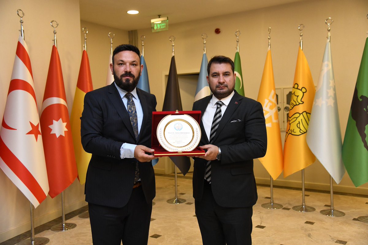 📌 Esnaf ve Sanatkarlar Odası Başkanı Şükrü Orhan ve Yönetimi, Başkanımız Selim Çırpanoğlu’na makam ziyareti gerçekleştirdi. @selimcirpanoglu