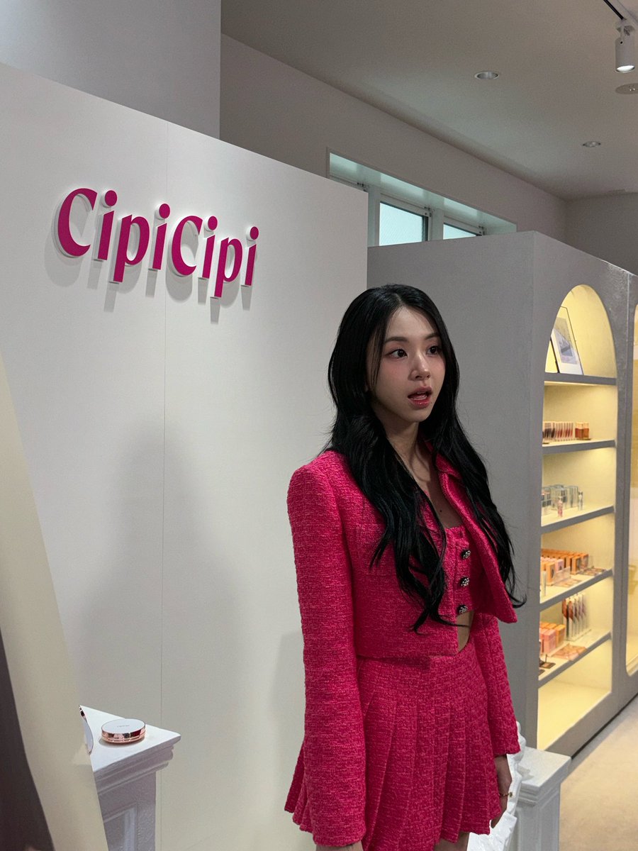 chaeypics tweet picture