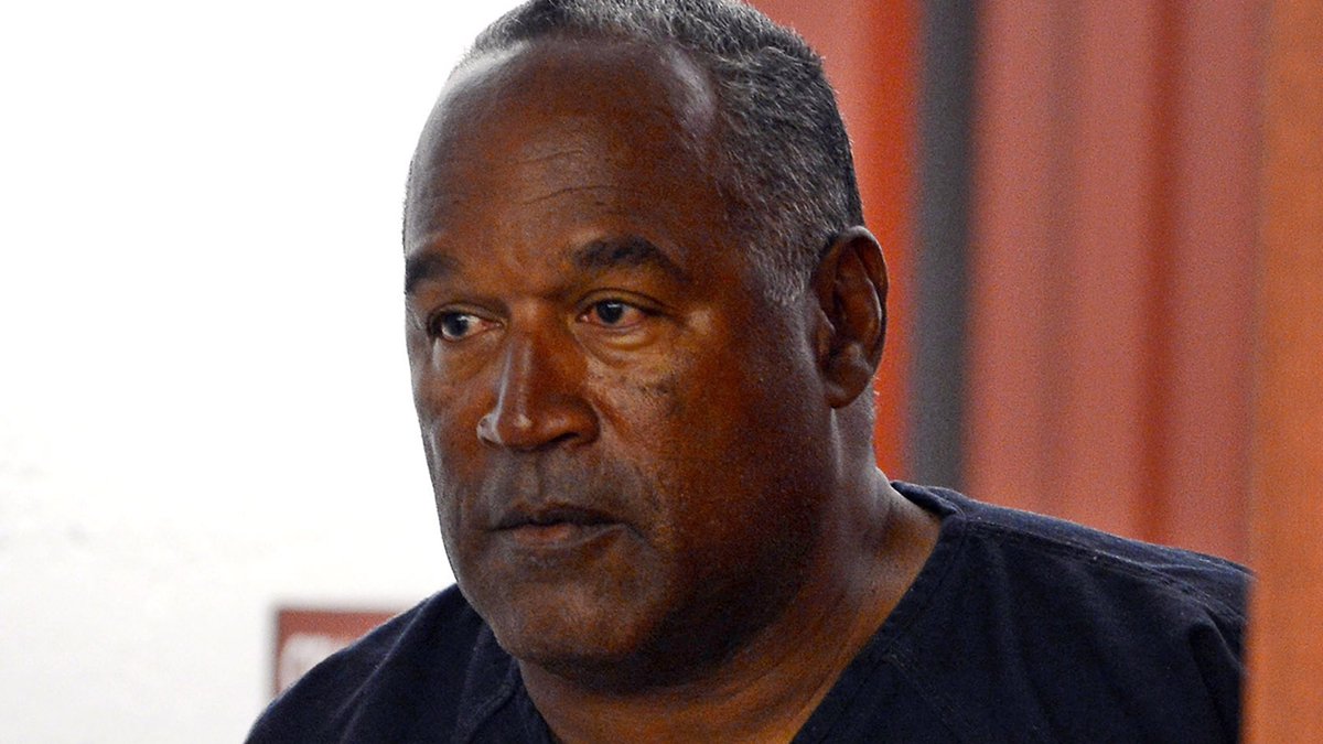 Social Update: O.J. Simpson Signed Recital Program From Day Of Murders Hits Auction Block. O.J. Simpson infamously attended his daughter's dance recital the day of the gruesome double murder of Nicole Brown Simpson and Ron Goldman in... ow.ly/BqUS105s7yl #tmz #theartsandus