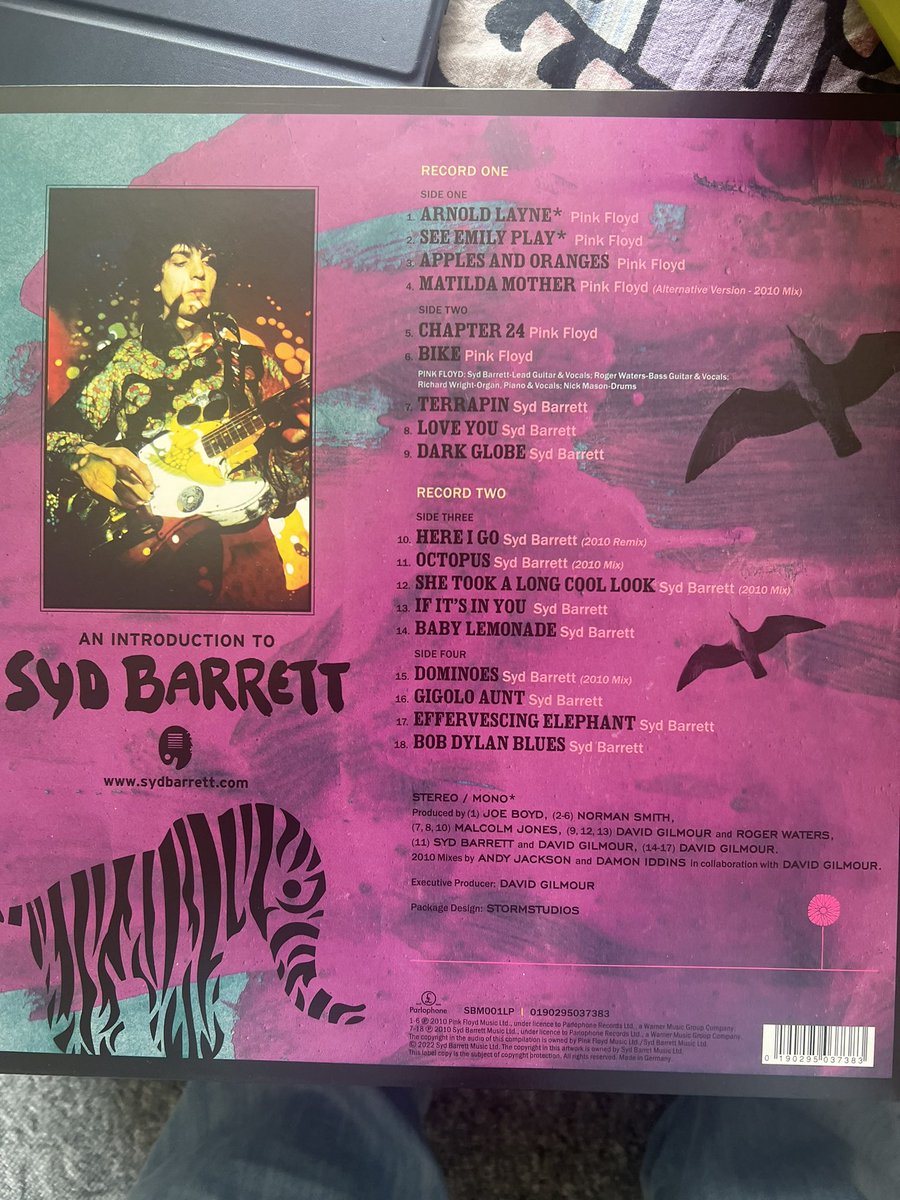 Now spinning an introduction to
Syd Barrett. #nowspining #nowplaying #SydBarrett #vinyl #vinylcommunity #vinylcollection