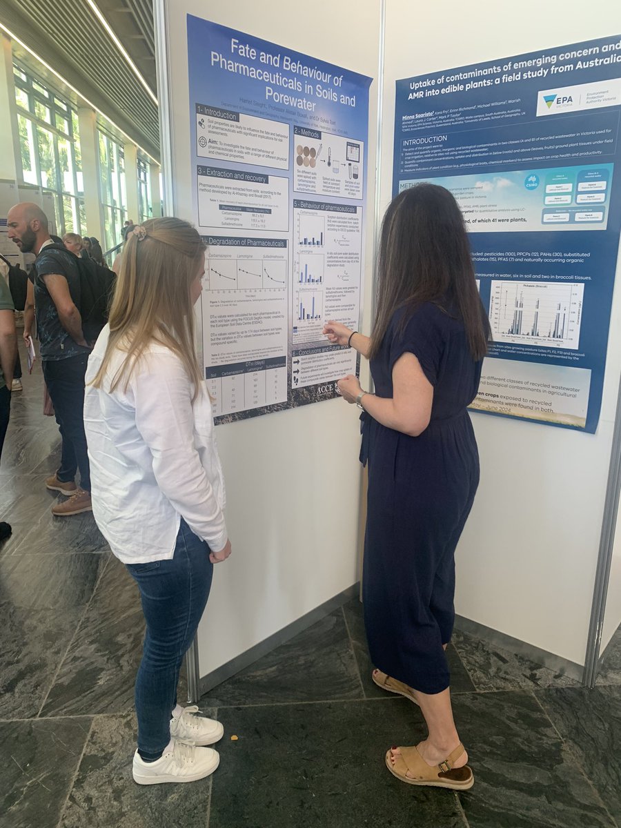 It’s a small world 🌎 delighted to be next to @HarrietSleight at the #SETACSeville poster session! Both working / worked at @YorkEnvironment on pharmaceutical fate in soils Fab poster Harriet💊🤩