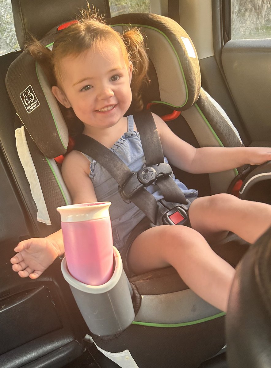 Coach_JYeend's tweet photo. My greatest WIN in the game is YOU ❤️ 

#AnnaJames https://t.co/0Cm9JPO1FE