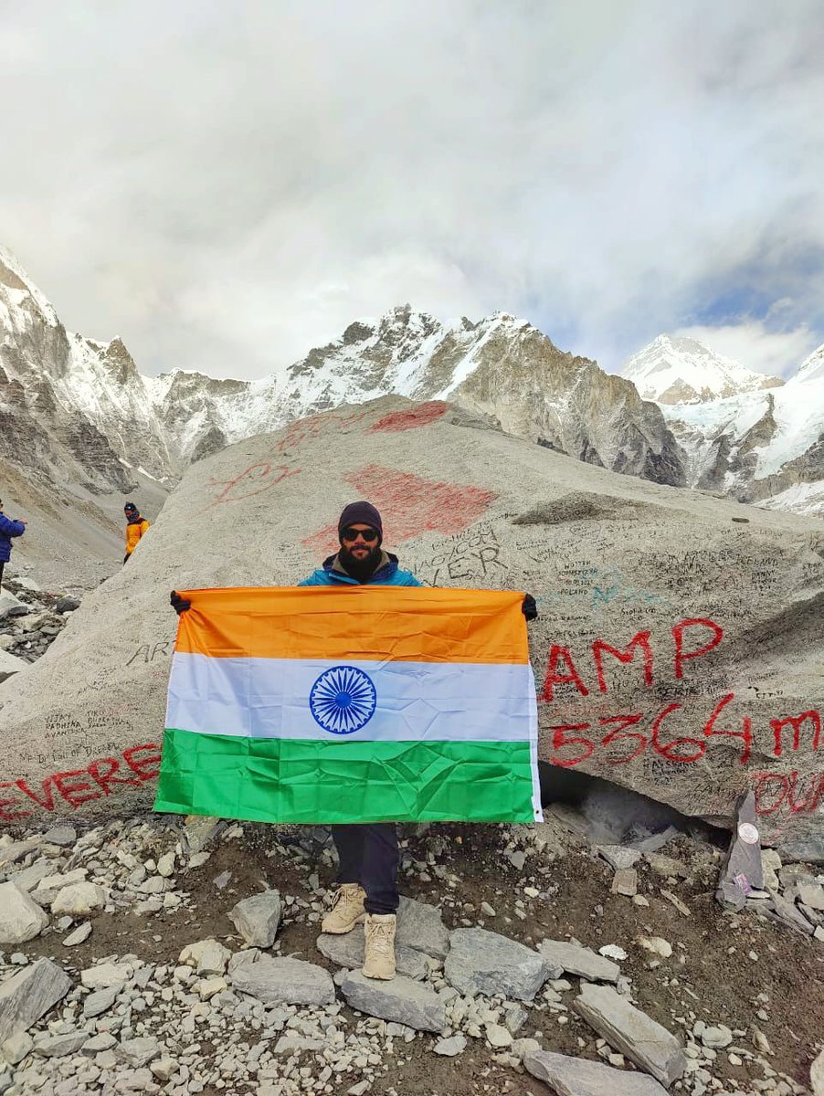 nisha_narayanan's tweet photo. It's nearly impossible to write about each award that we bring home, but this is a very special award with a unique collaboration — something that had never happened before on the radio!

At the Media Brand Awards 2024, we won Best Branded Content (Single) for @Columbia_India Everest Base Camp Trek. This award couldn't be bronze or silver because it was painted with golden hues by the sun that shines brightly at the Everest Base Camp. From behind the scenes of the Morning No. 1 show in Delhi to the epic peaks of the Himalayas, @anuj_413 our Senior Producer, trekked on behalf of the entire @RedFMIndia team. Not every person can do justice to being behind the camera and on the camera, especially while climbing the largest mountains known to humankind; but kudos to Anuj and his indomitable spirit for coming through for this journey. This award is also a testament to the spirit of collaboration that Red FM and Columbia Sports carried out to ascend to the greatest of great peaks.

Today, we celebrate the rise of the backend stars also shining in the forefront, and our immense belief in the power of collaborations!
