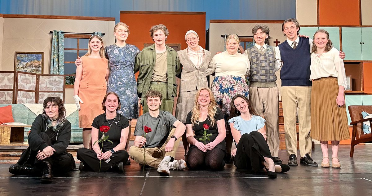 KateRobMom2boys's tweet photo. @WaukeshaNorth1 Congrats to all the theatre seniors who took their final bow at Waukesha North! https://t.co/GGY3ZEDqIg