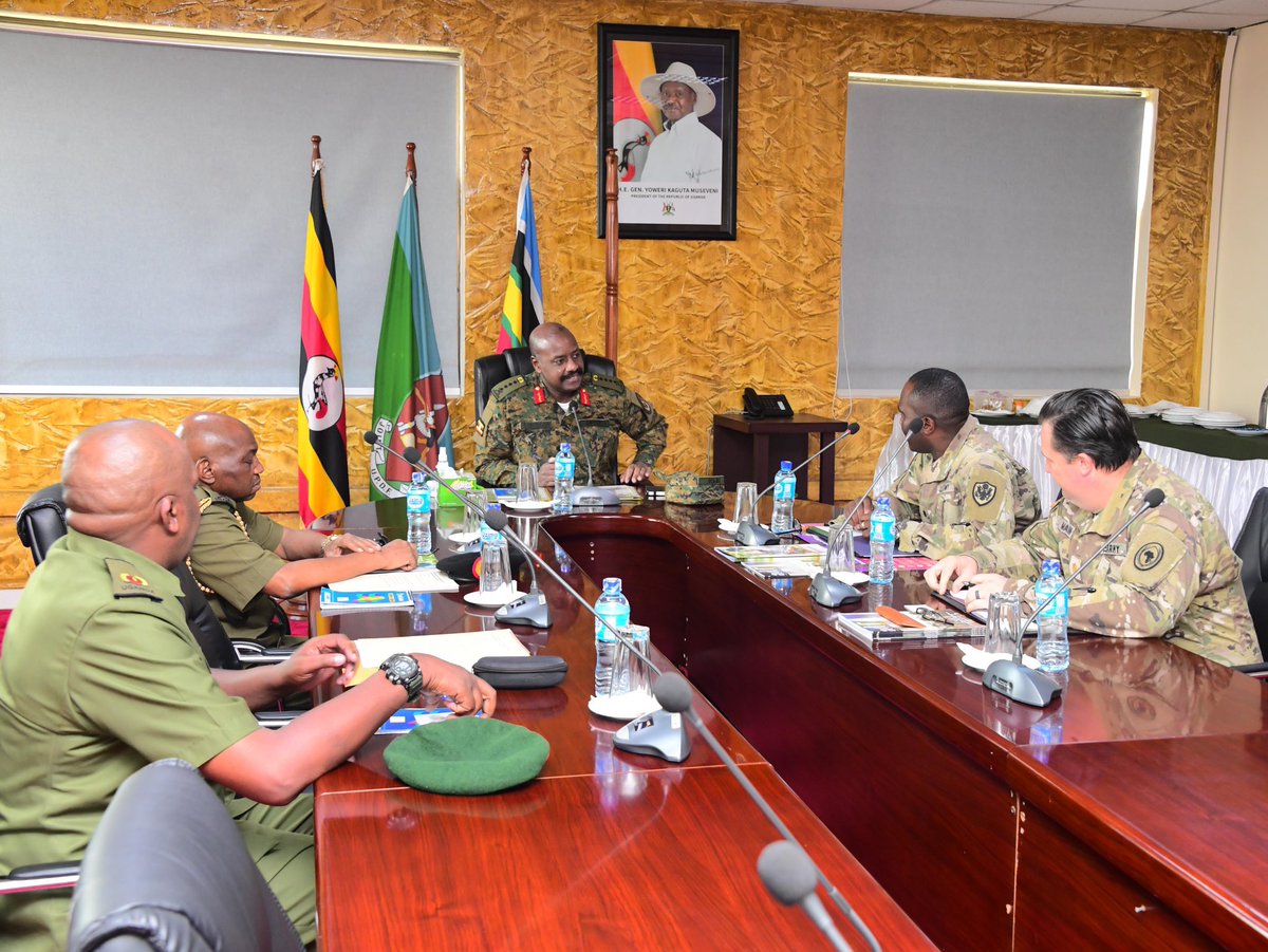 CDF Gen @mkainerugaba,US Defence Attaché Discuss Strengthening Military Cooperation.Thank you Afande for working tirelessly for our country’s security and a better future for our Generation we believe in you.