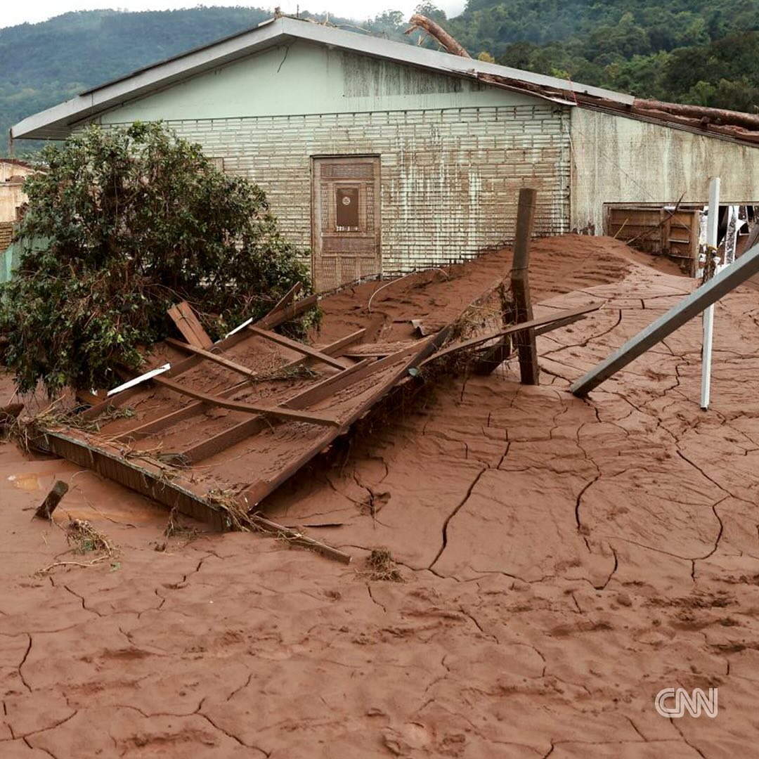 he death toll from a series of catastrophic floods in the southern Brazilian state of Rio Grande do Sul has risen to at least 83, the state’s civil defense unit said Monday.  . 👍 Follow @yourplanet.earth for more  🙏 Turn on notifications for future updates #YourPlanetEarth