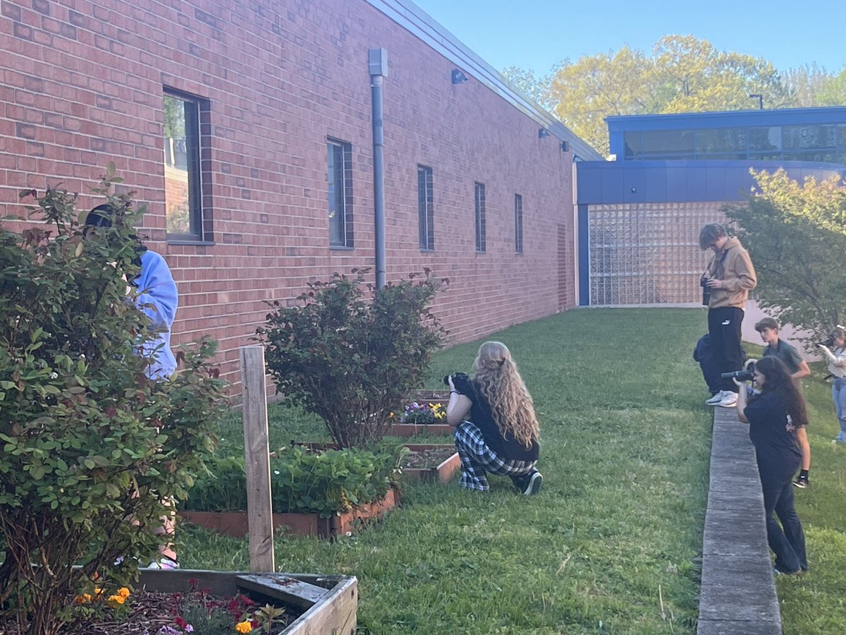 MrsG_ForanAP (@mrsg_foranap) on Twitter photo It’s a beautiful day at Foran! Ms. Hudson’s Intro to Photo classes are out in the gardens experimenting with aperture in the morning light. A great day to be a lion! 🦁
<a href="/ManeStMirror/">Mane Street Mirror</a> It’s a beautiful day at Foran! Ms. Hudson’s Intro to Photo classes are out in the gardens experimenting with aperture in the morning light. A great day to be a lion! 🦁
<a href="/ManeStMirror/">Mane Street Mirror</a>