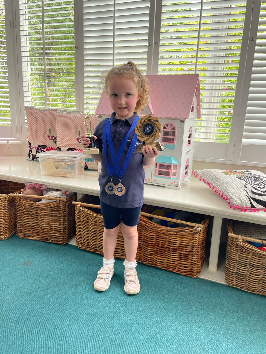 This morning, our bright star Eva delighted us by sharing her collection of medals and trophies earned for her dazzling performance on a grand stage over the weekend. Congratulations, Eva, on your remarkable achievement!