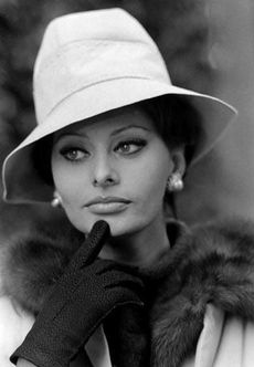 #Divas en blanco y negro
👠 Sophia Loren