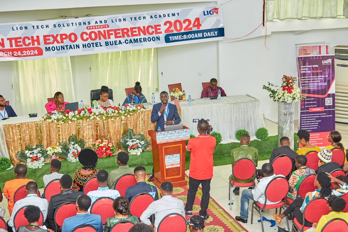 FelixFomengia's tweet image. 1/3 A great honour to speak at the LionTech Expo Conference on #Cybersecurity Awareness for Women. 

Delighted to share on the topic “Cybersecurity awareness for women in the digital world”.