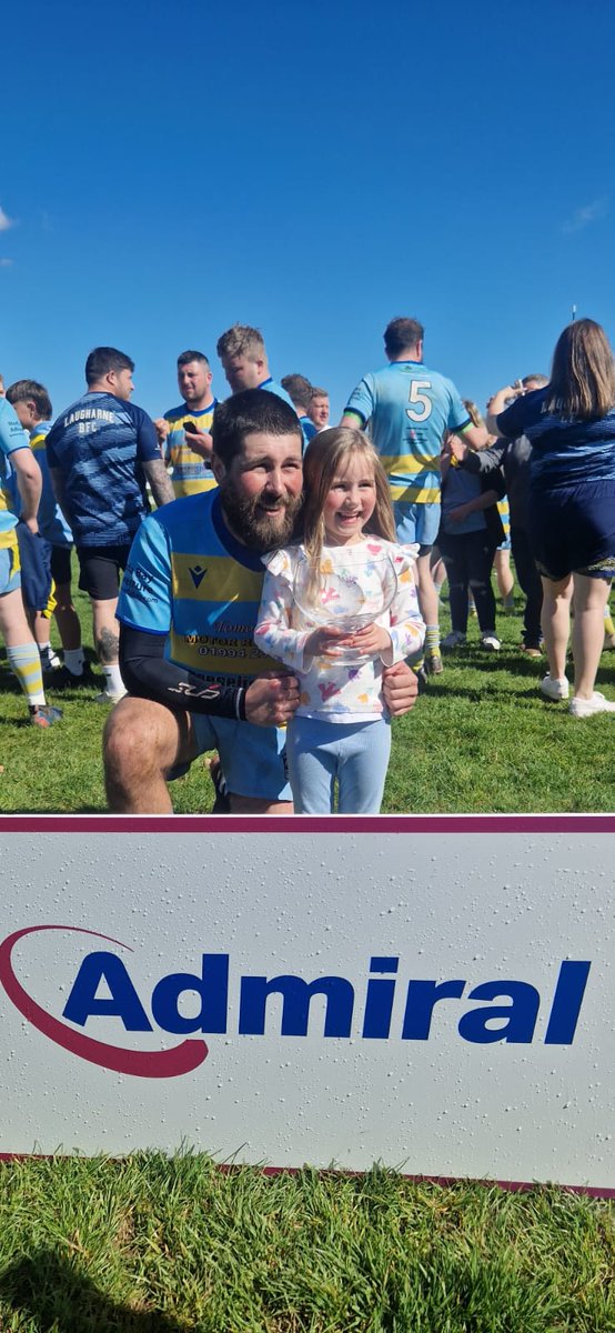 Super weekend with the boys @LaugharneRFC. Fantastic end to the season. Not bad for 1st year! Thank you to all who have been involved throughout the season Shows how much it meant to community with the numbers that supported the weekend 🔵🟡 Diolch yn fawr a roll on Div 2 💪