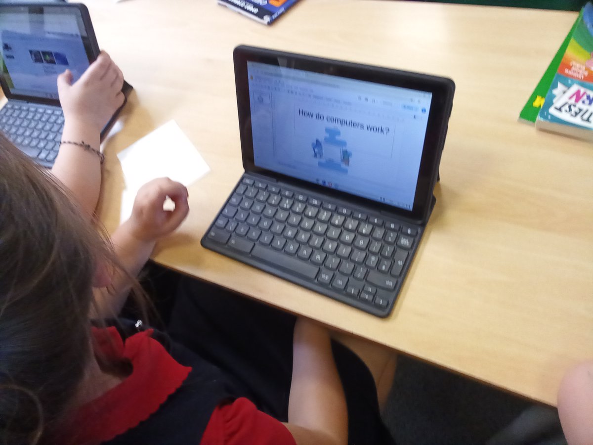 Today Year 3 are completing their 'How a computer works' ICT project day using google slides. @WBJJuniorSchool #wbjsict