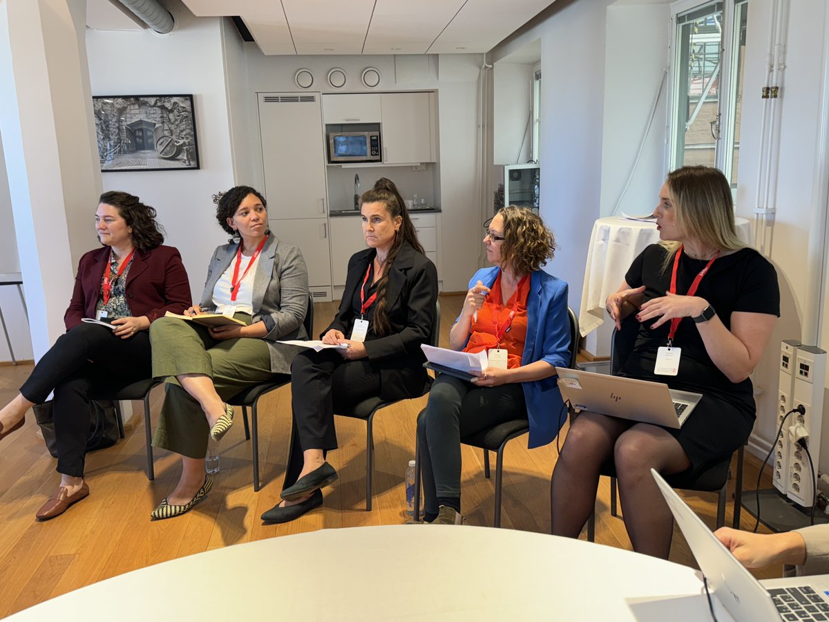 Fantastic line-up for our #SthlmForum session on 'How to better protect civilians' with @tanyawalmsley from @peaceforce, @AdrienneLemon from @SFCG_, @AmandaWeyler from the @SweMFA and Gemma Davies from @hpg_ODI, moderated by Hannah Jordan from #NORCAP !