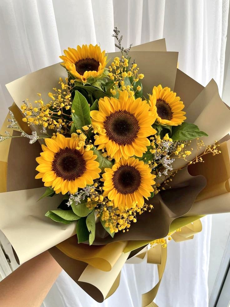 yellow bouquet 💐