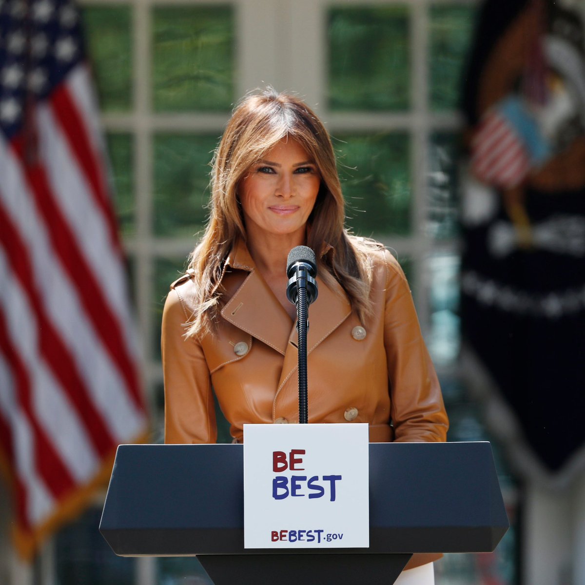 6 years ago today, Melania Trump launched her BE BEST initiative. ❤️🤍💙
#BeBest
#FosteringTheFuture
#NationalFosterCareMonth