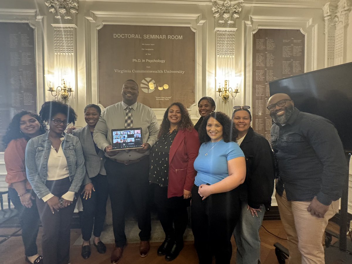VCUDevPsy's tweet image. Wishing a giant congratulations to our newest Doctor, Stephen Gibson! 🎊🎊. We are so proud of you and wishing you the best of luck in at the next step! 👏👏