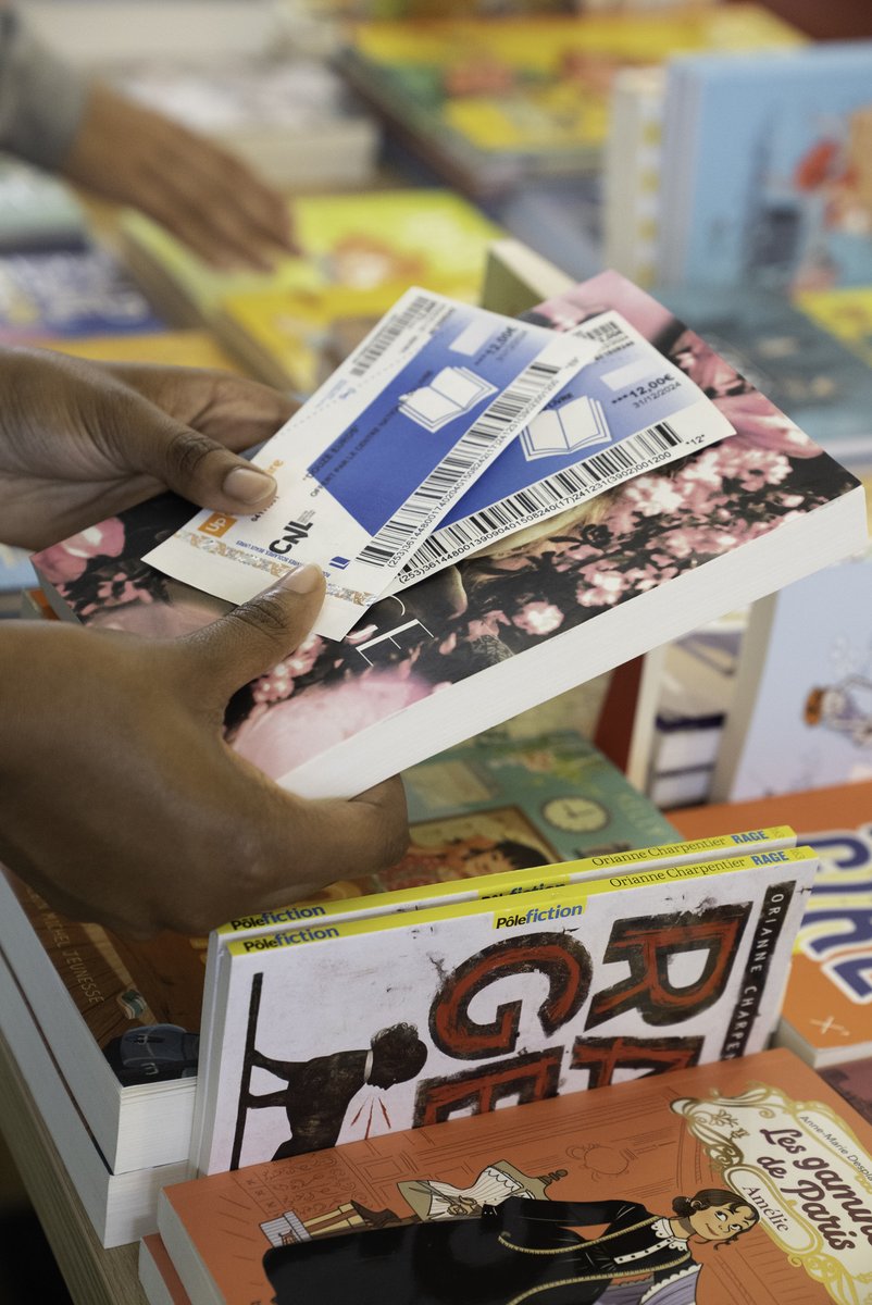 📆Plus qu'une semaine pour faire la demande de kit de communication Pour permettre aux jeunes de choisir un livre en librairie pendant #PartirEnLivre, @lecnl permet aux organisateurs de recevoir des Chèque Lire. Déposez votre demande avant le 14 mai ➡ swll.to/dmbBLN