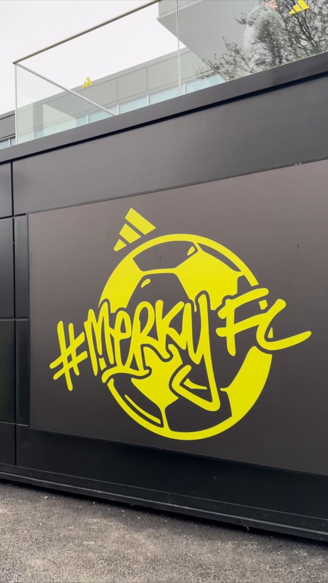 Members of IMG’s #MerkyFC cohort, alongside WME agent Whitney Boateng and IMG's Lewis Wiltshire attended the launch of #MerkyFC HQ in Croydon, South London. IMG is proud to support this incredible initiative and help to drive change in football and society.