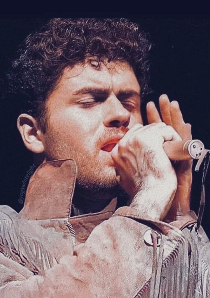 🎹 🌈 🖤 George Michael 🔥❤️‍🔥
  Good day to All 🧡🎶🎤
  #Georgemichael #musiclegend