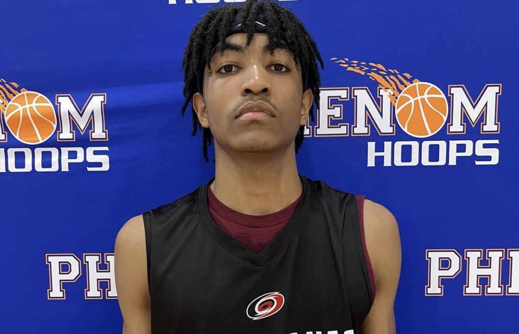 Player Standouts at Phenom May Madness (Part One) #PhenomHoops Read: phenomhoopreport.com/player-standou…